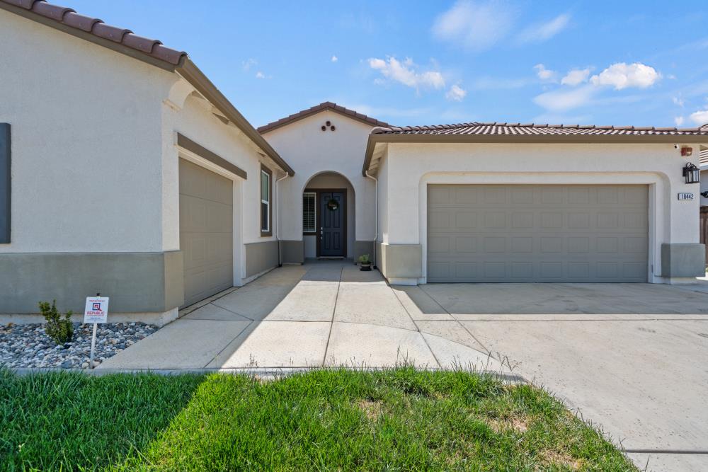 Montaria Way, Elk Grove, California image 4