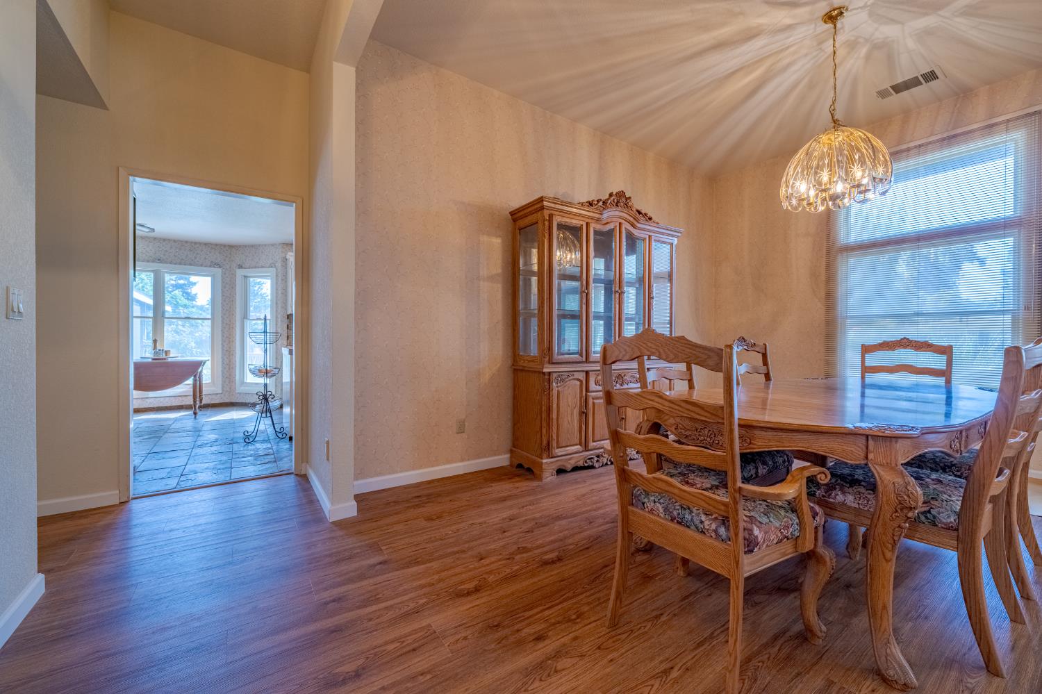 Detail Gallery Image 35 of 84 For 2020 Station Ave, Atwater,  CA 95301 - 4 Beds | 3 Baths