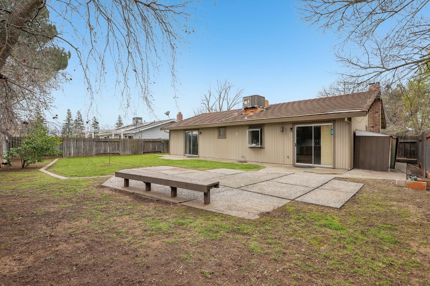 Woodstock Way, Sacramento, California image 28