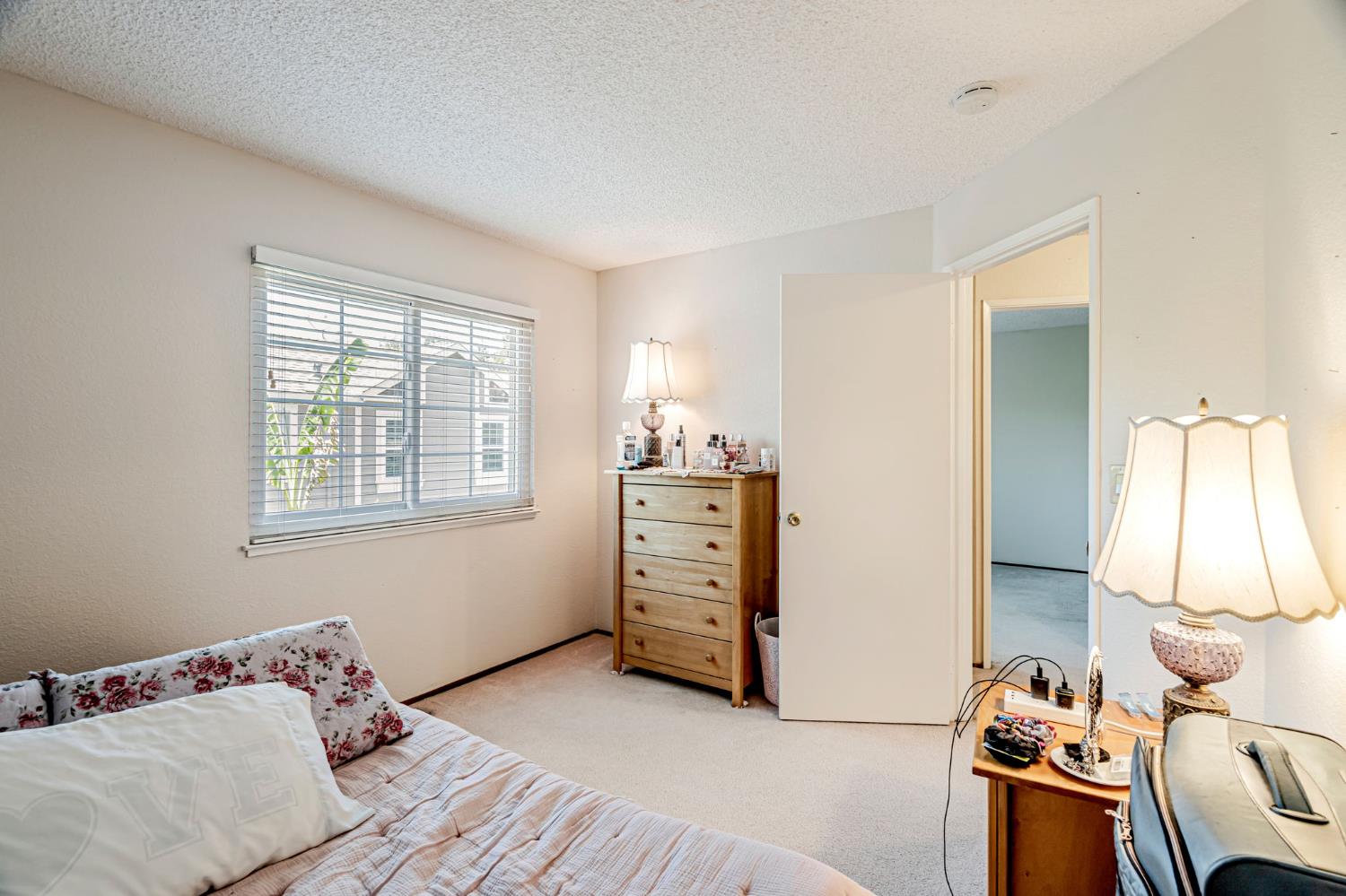 Macaw Way, San Jose, California image 11