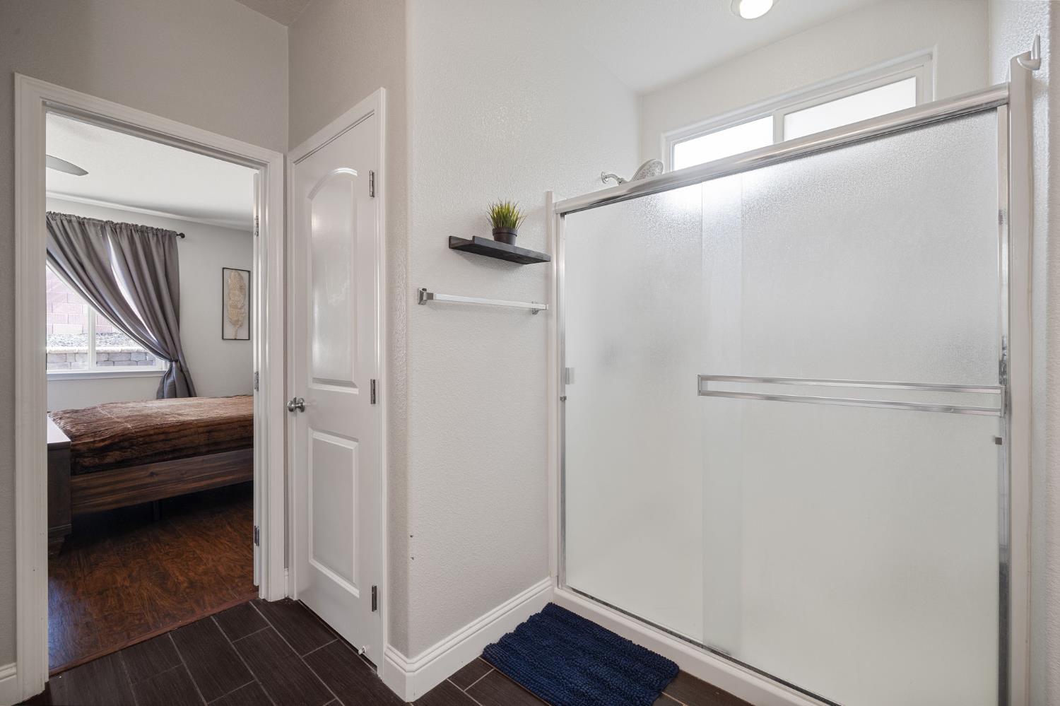 Branigan Lake Way, Rancho Cordova, California image 27