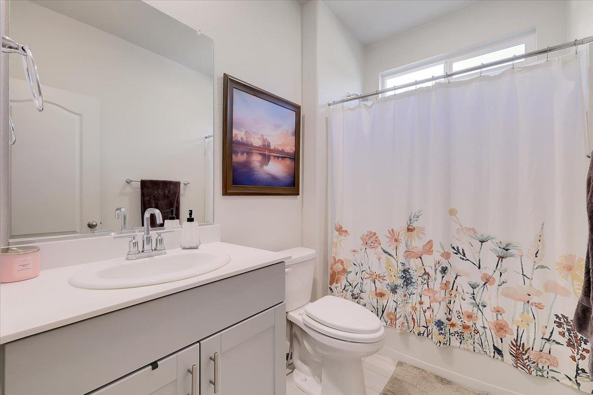 Berryessa Way, Olivehurst, California image 5