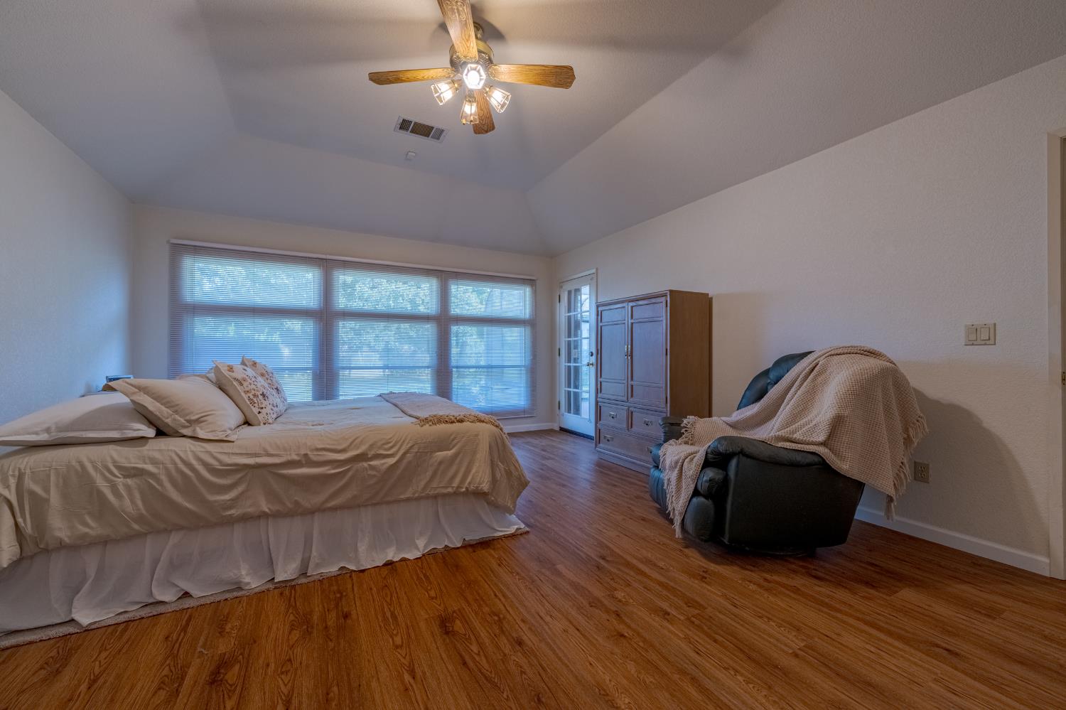 Detail Gallery Image 27 of 84 For 2020 Station Ave, Atwater,  CA 95301 - 4 Beds | 3 Baths