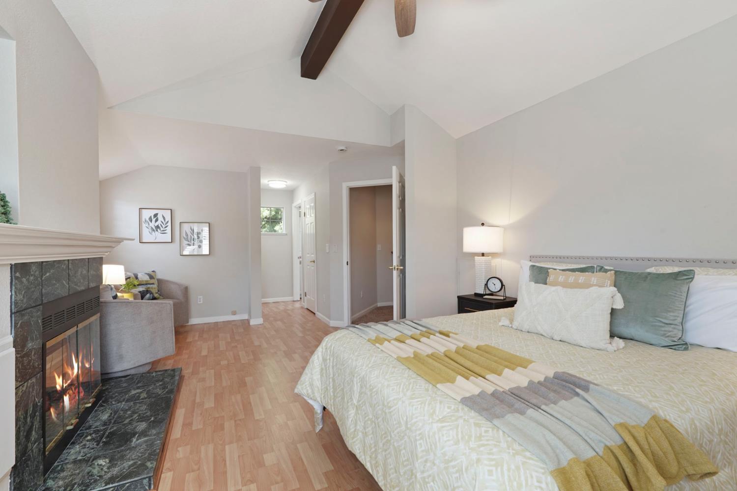 Annandale Court, Stockton, California image 33