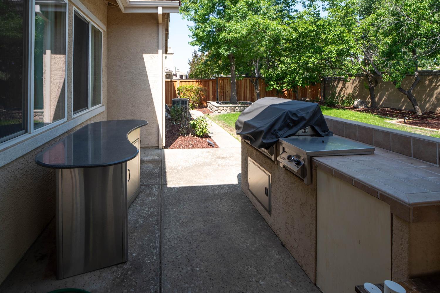 Oak Hill Way, Roseville, California image 18