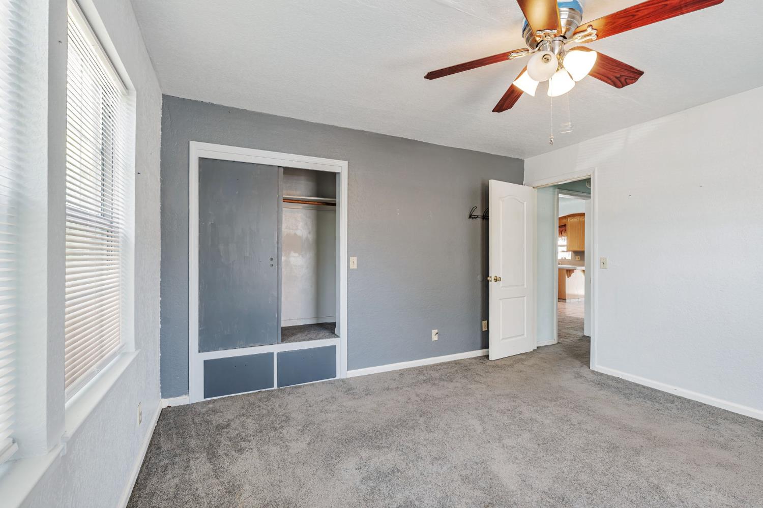 Glendale Avenue, Modesto, California image 18