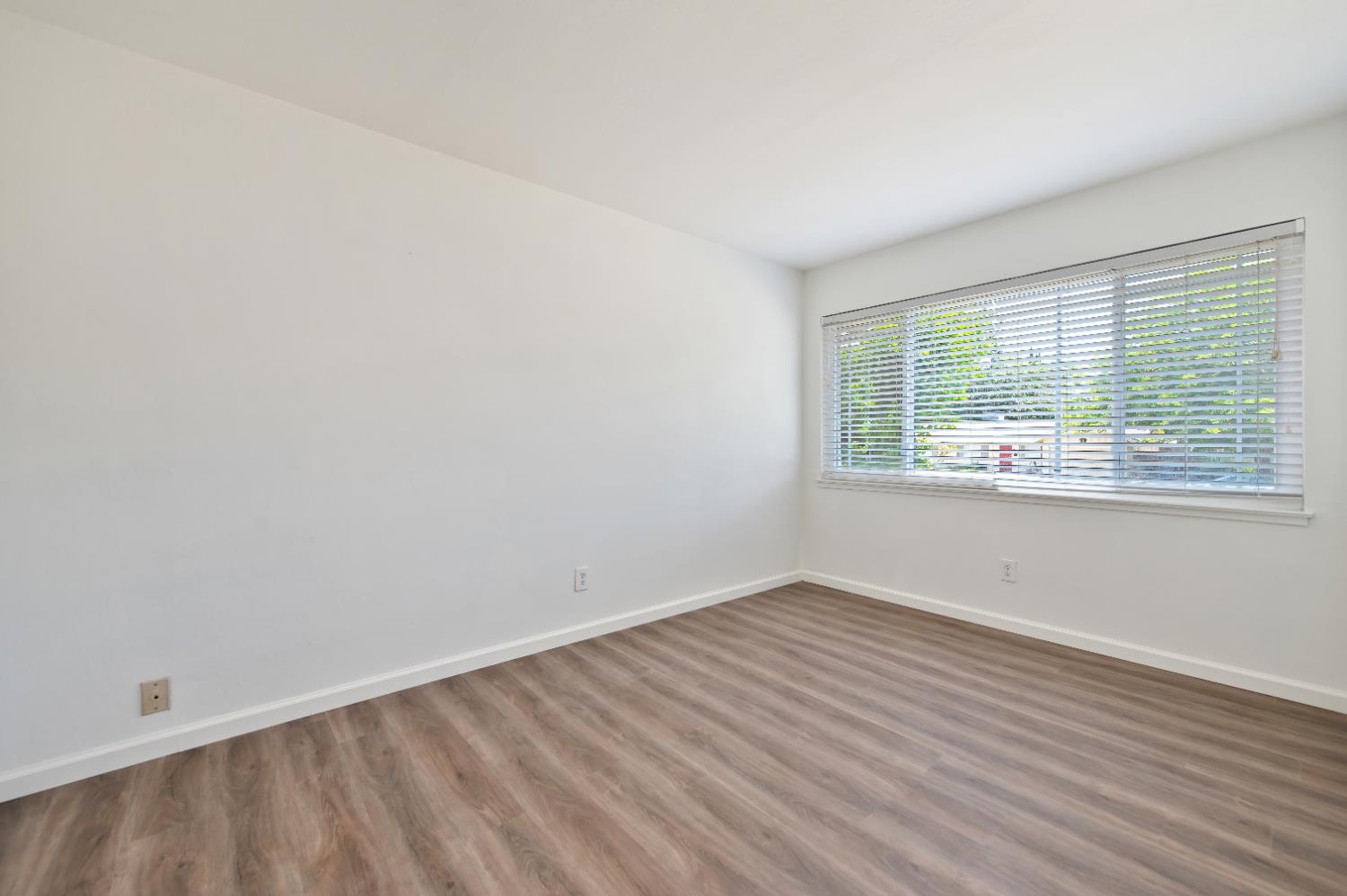 Grand Oaks Boulevard, Citrus Heights, California image 18