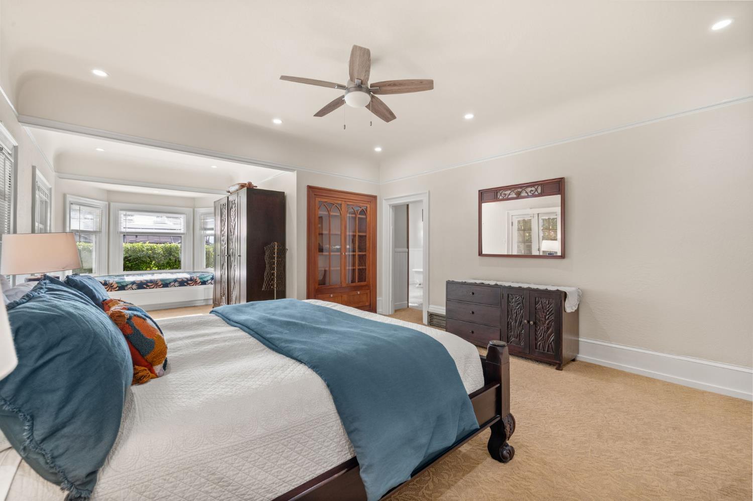 W Southwood Drive, Woodland, California image 32