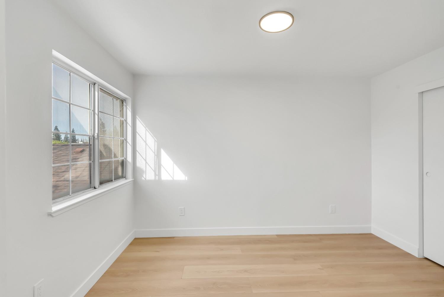 Detail Gallery Image 46 of 57 For 7213 Tiant Way, Elk Grove,  CA 95758 - 3 Beds | 2/1 Baths