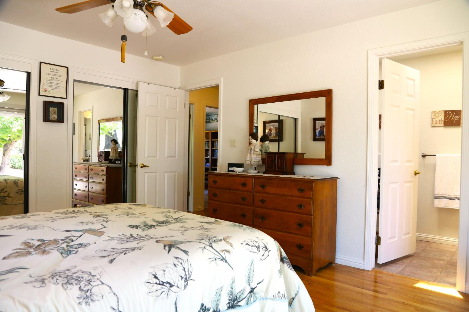 Detail Gallery Image 25 of 78 For 2300 Larsen Dr, Camino,  CA 95709 - 4 Beds | 2 Baths