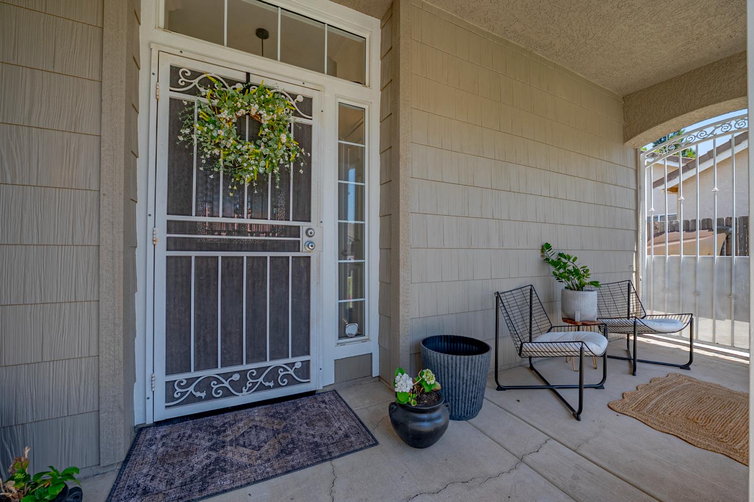 La Quinta Court, Merced, California image 10