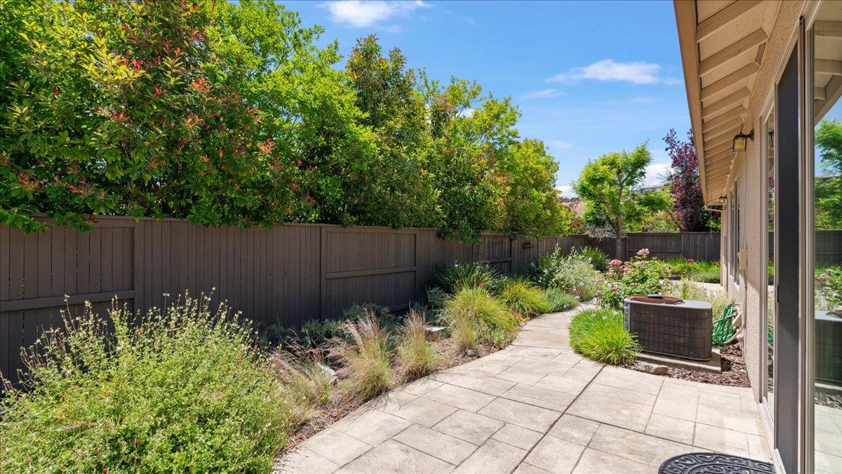 Brogan Way, El Dorado Hills, California image 40