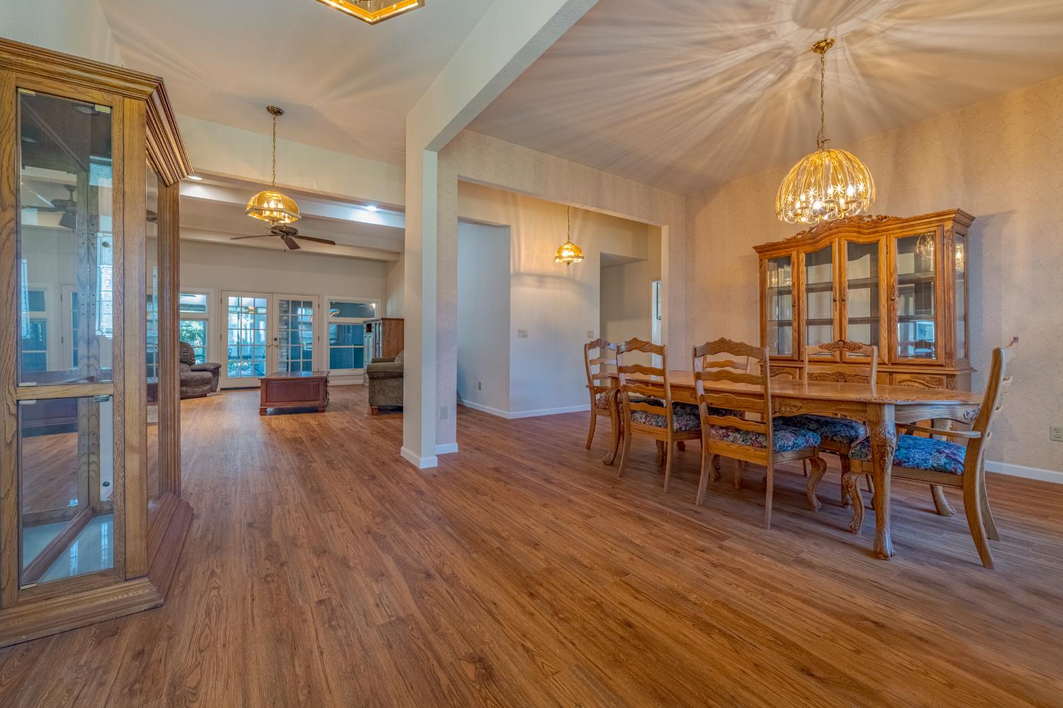 Detail Gallery Image 15 of 84 For 2020 Station Ave, Atwater,  CA 95301 - 4 Beds | 3 Baths
