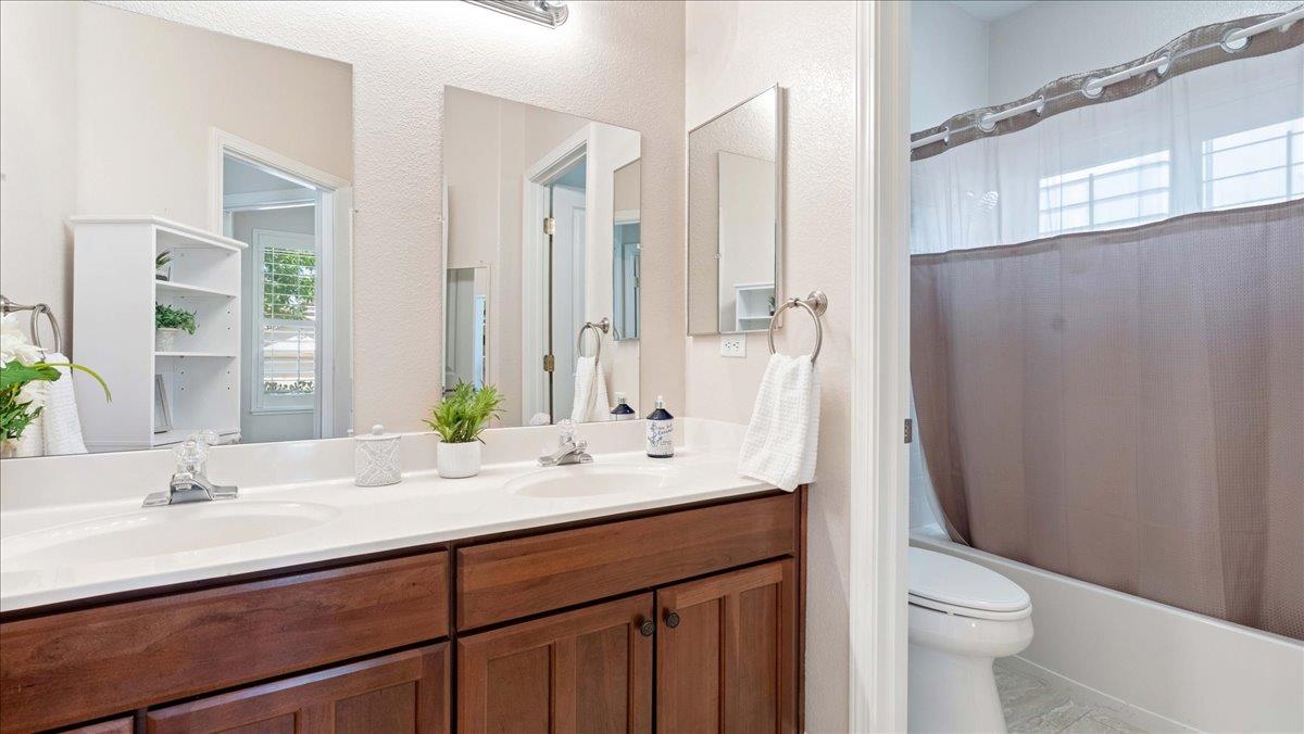 Brogan Way, El Dorado Hills, California image 33