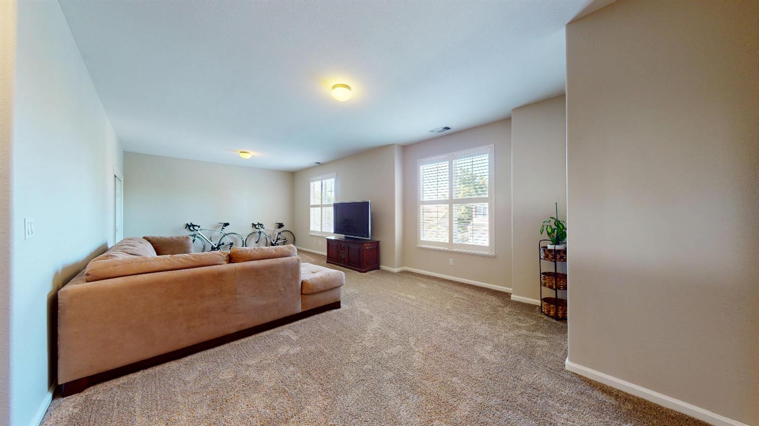 Avignon Lane, Modesto, California image 13