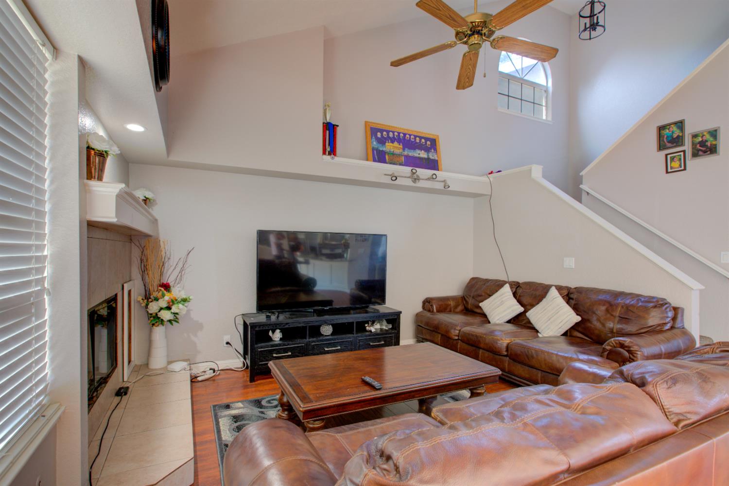 Crestwood Avenue, Manteca, California image 3