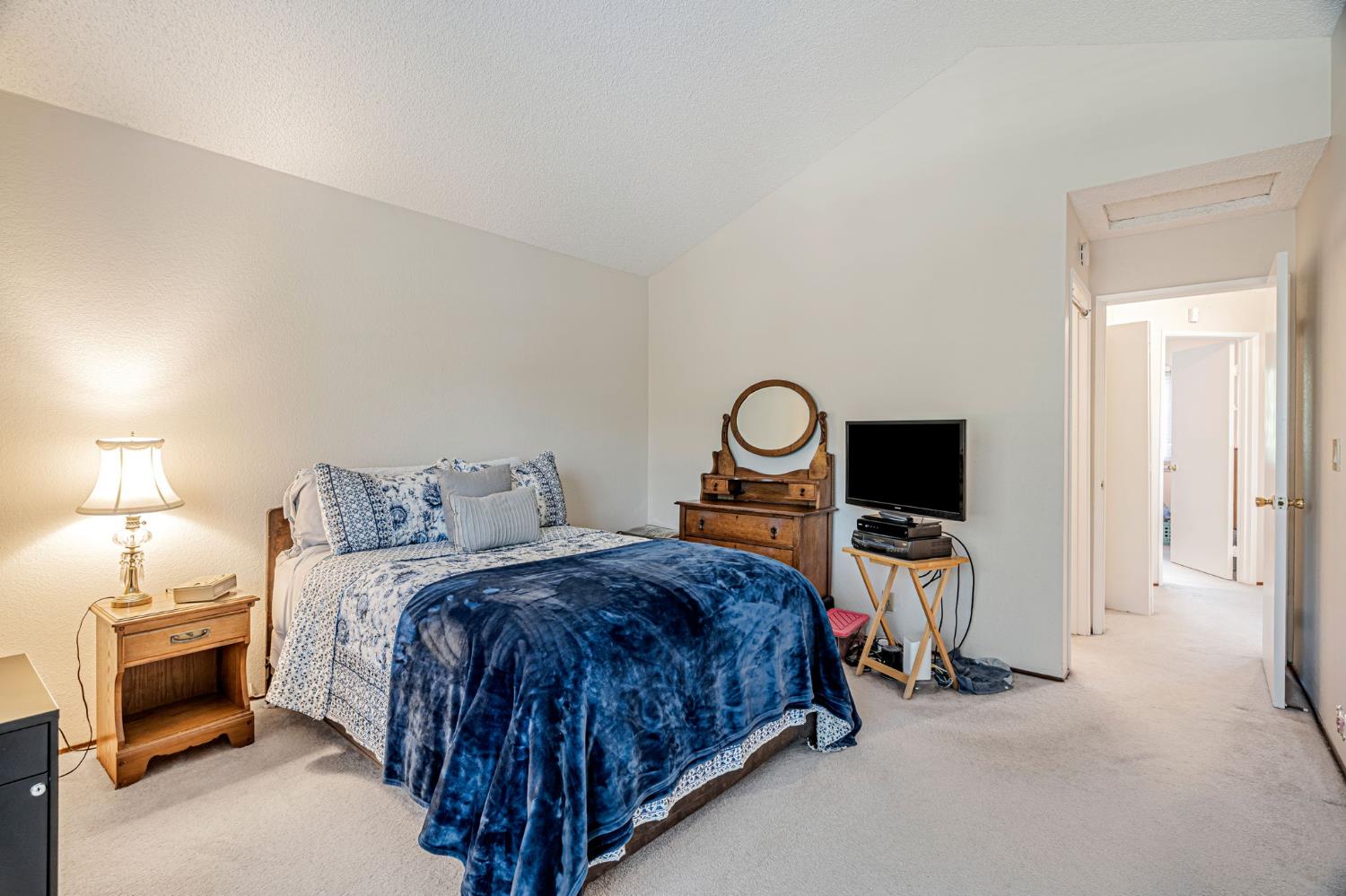 Macaw Way, San Jose, California image 48