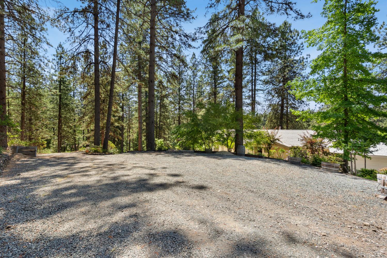 Del Vista Court, Grass Valley, California image 28
