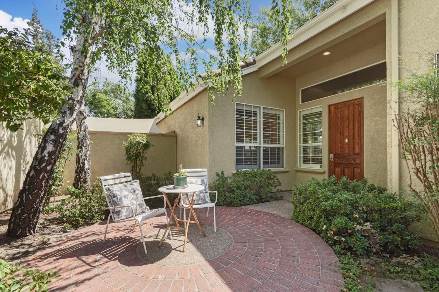 Annandale Court, Stockton, California image 4