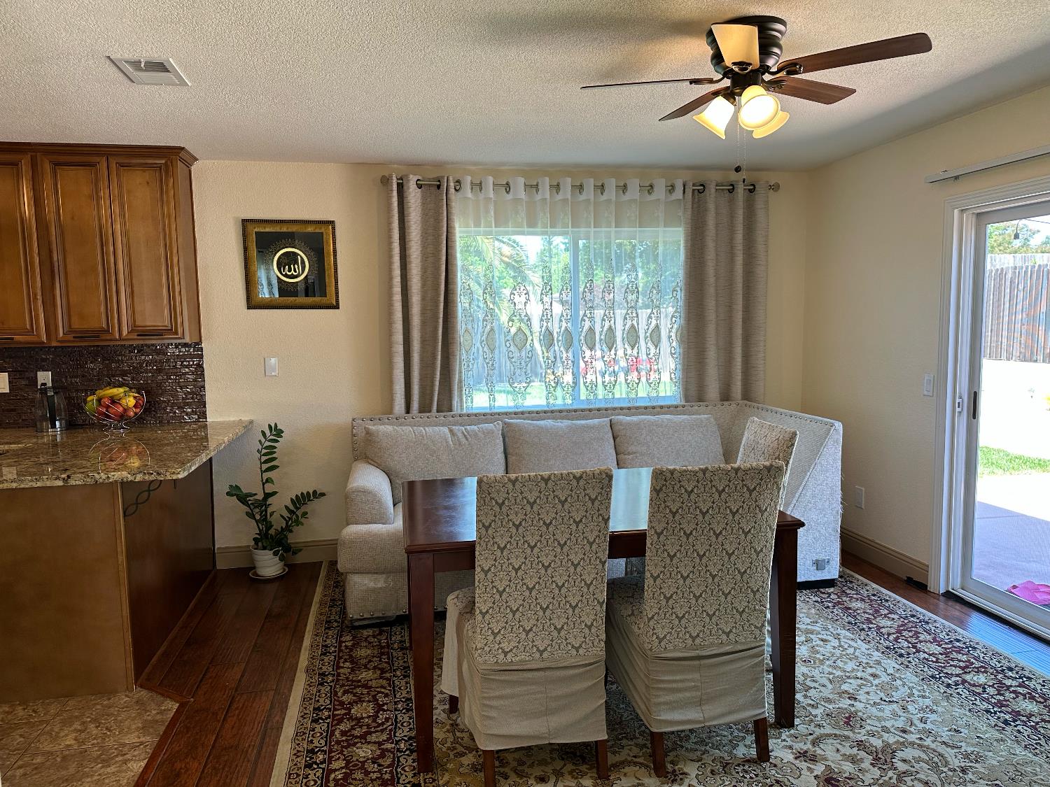 Holworthy Way, Sacramento, California image 19