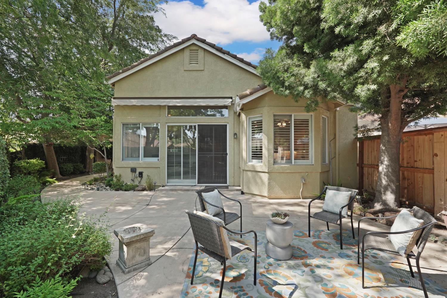Annandale Court, Stockton, California image 39