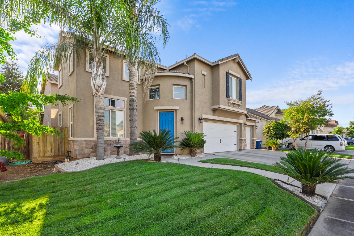 Colma Avenue, Merced, California image 2