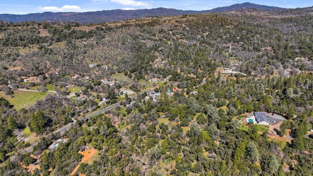 Tuolumne Road, Tuolumne, California image 33