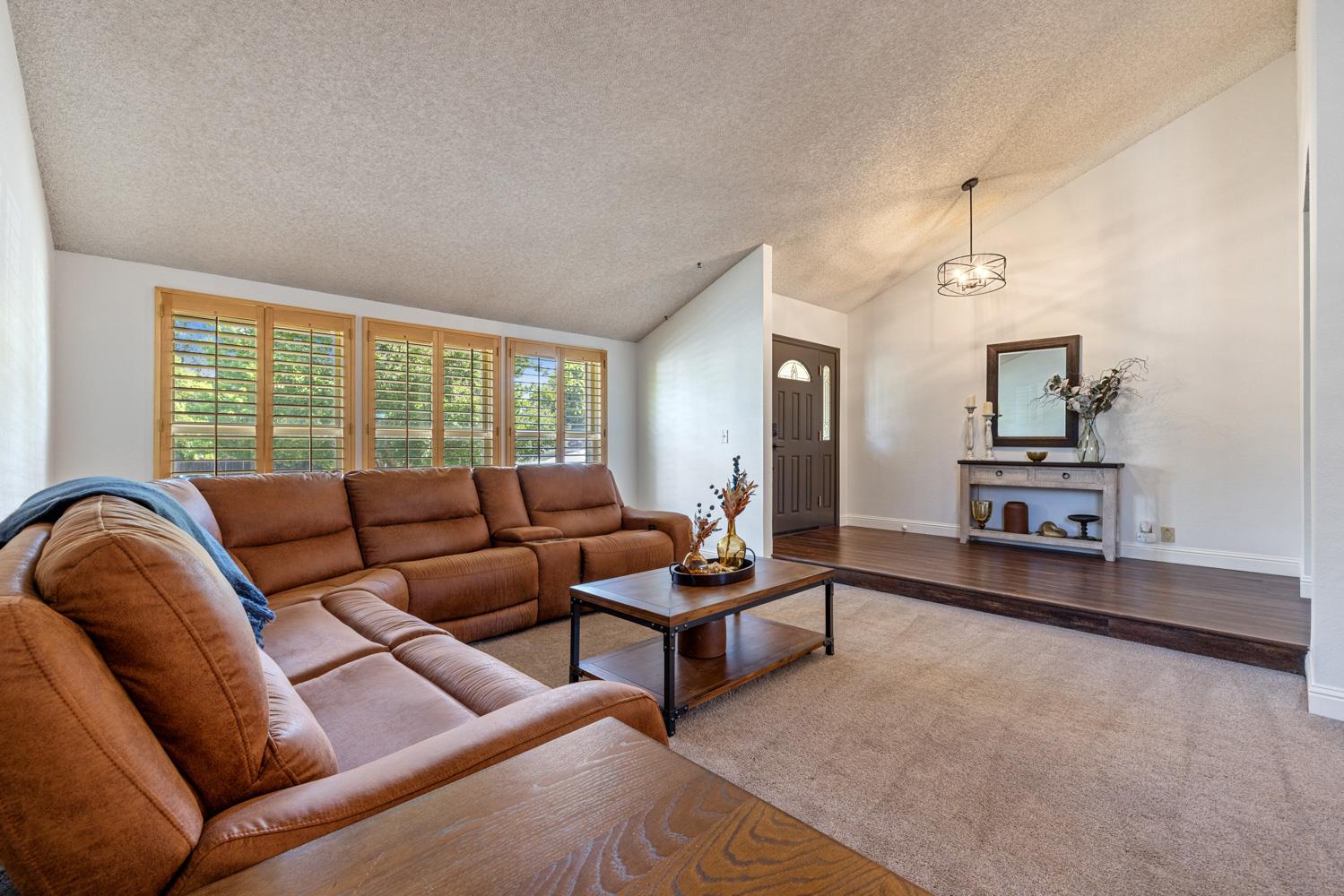 Cottonwood Drive, Roseville, California image 8