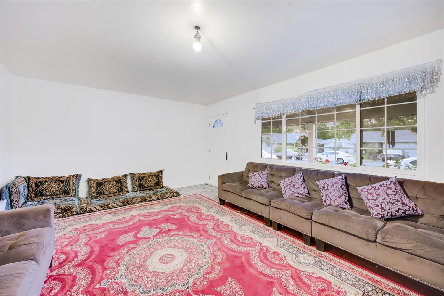 1422 Topaz Way, Sacramento, California image 14