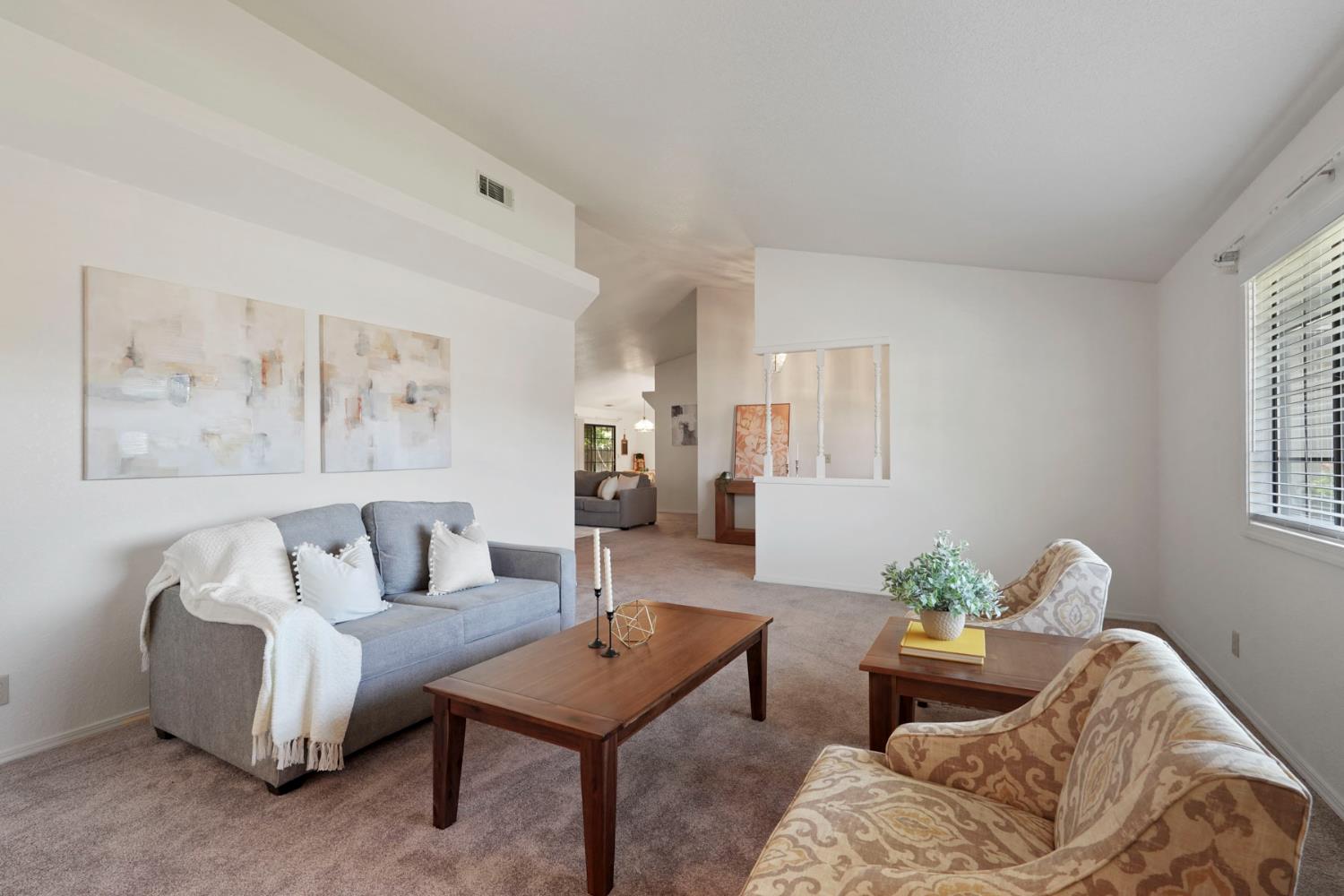 Detail Gallery Image 17 of 39 For 2316 Yosemite Ave, Escalon,  CA 95320 - 3 Beds | 2 Baths