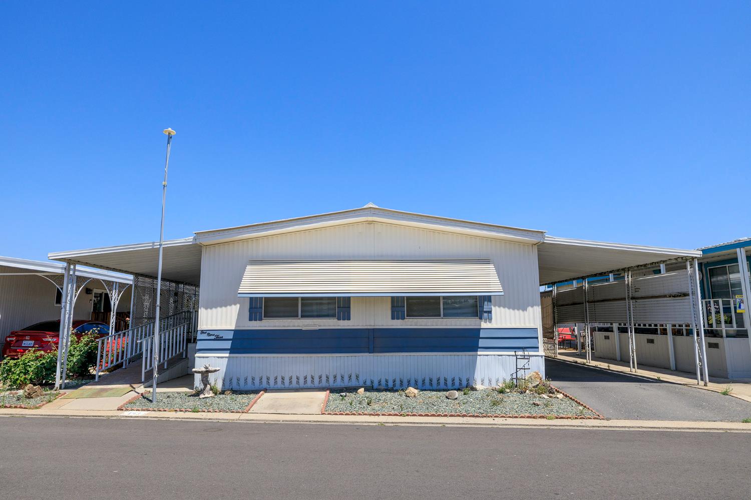 Detail Gallery Image 2 of 45 For 2505 Jackson 193, Escalon,  CA 95320 - 2 Beds | 2 Baths
