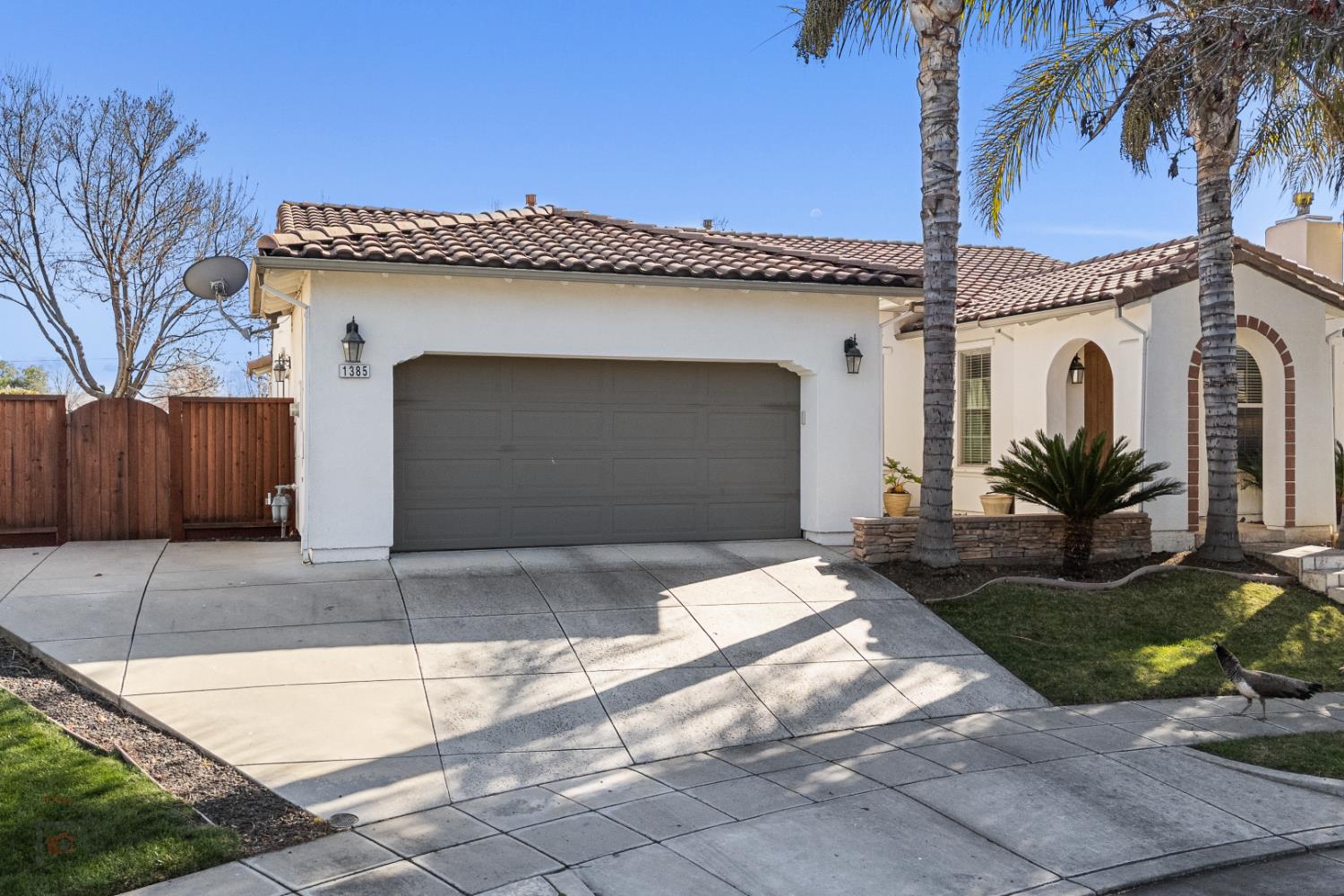 Huckleberry Court, Tracy, California image 3