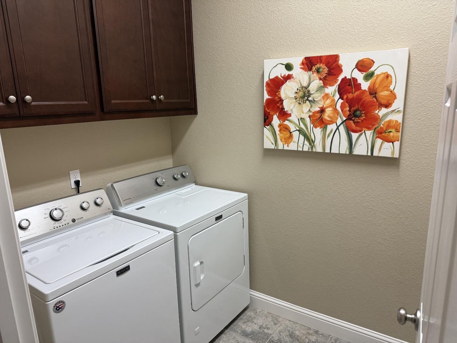 W Woodward Avenue, Manteca, California image 33