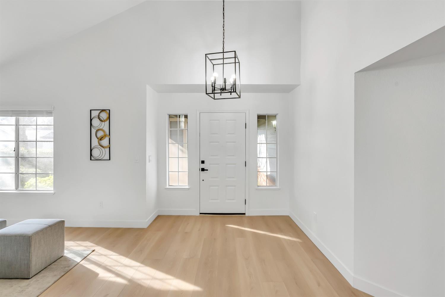 Detail Gallery Image 11 of 57 For 7213 Tiant Way, Elk Grove,  CA 95758 - 3 Beds | 2/1 Baths