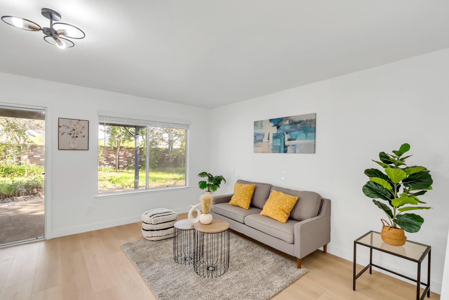 Detail Gallery Image 29 of 57 For 7213 Tiant Way, Elk Grove,  CA 95758 - 3 Beds | 2/1 Baths