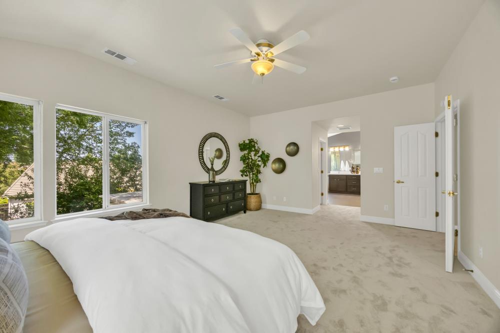 Luna Cir Circle, Folsom, California image 32