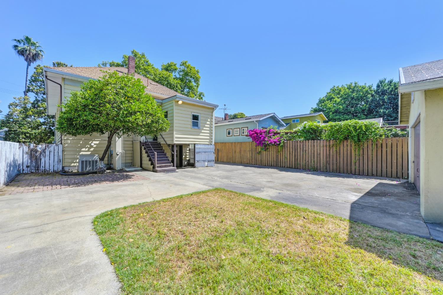 9th Avenue, Sacramento, California image 49