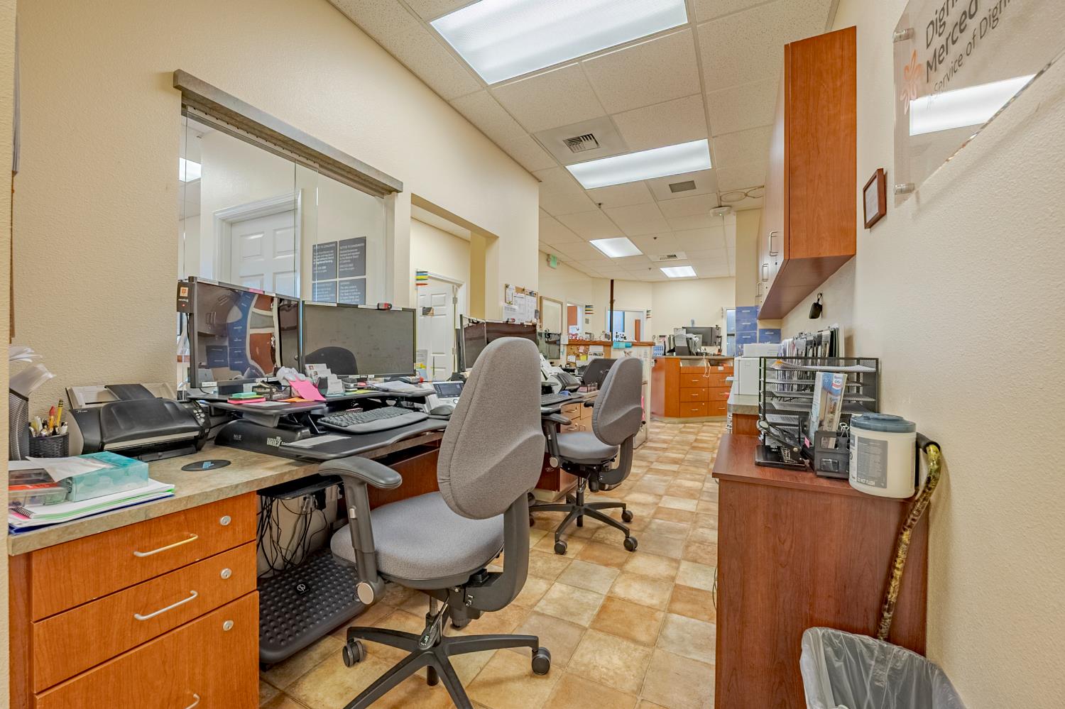 Detail Gallery Image 28 of 32 For 410 E Yosemite Ave #B,  Merced,  CA 95340 - – Beds | – Baths