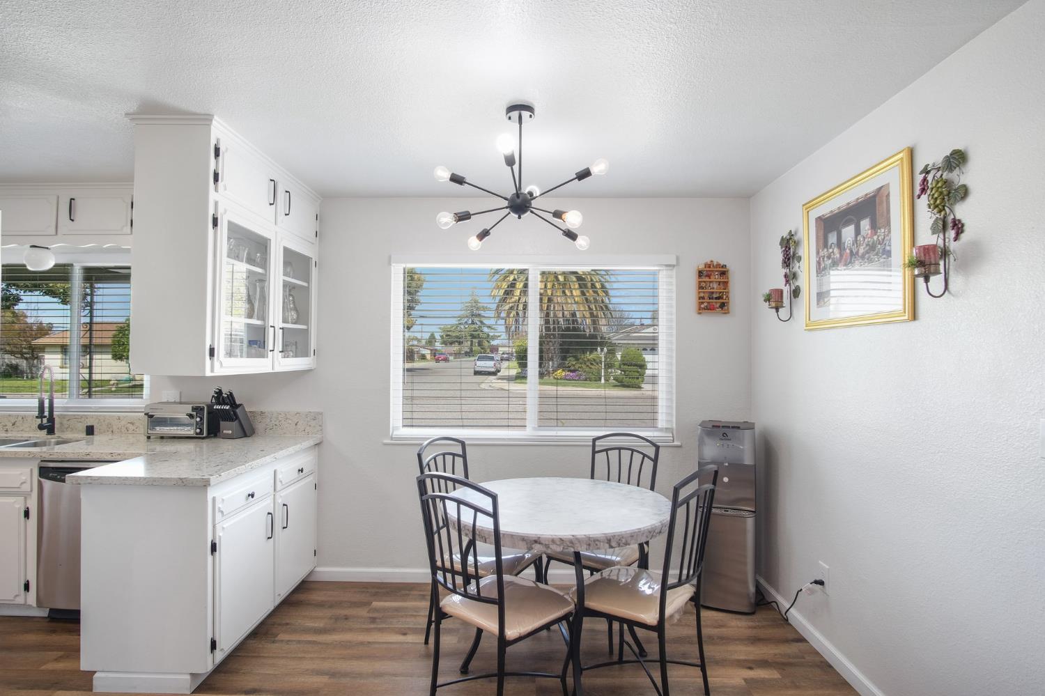 Detail Gallery Image 19 of 24 For 372 Terri Dr, Atwater,  CA 95301 - 3 Beds | 2 Baths