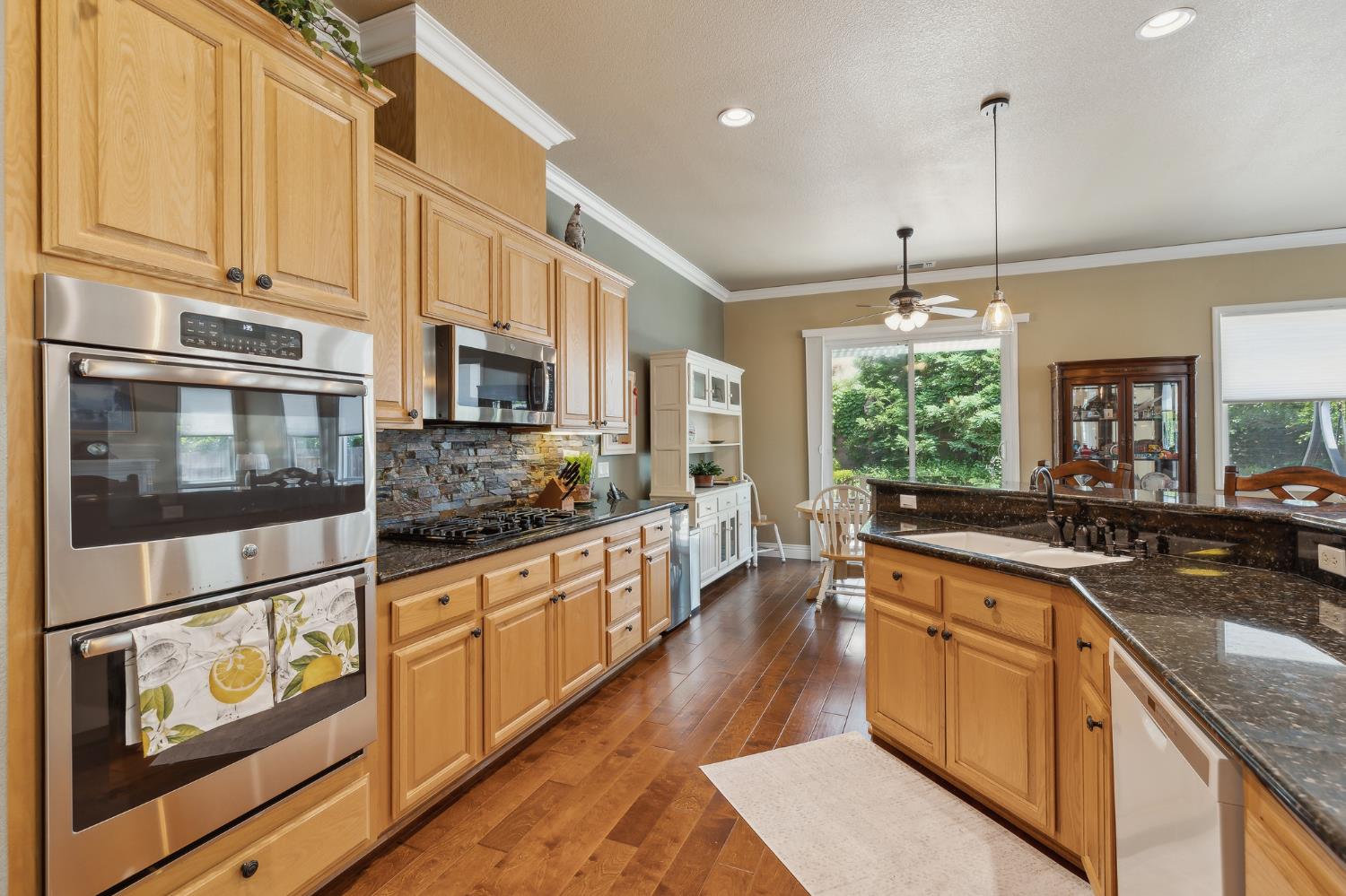 Monte Mar Drive, El Dorado Hills, California image 9