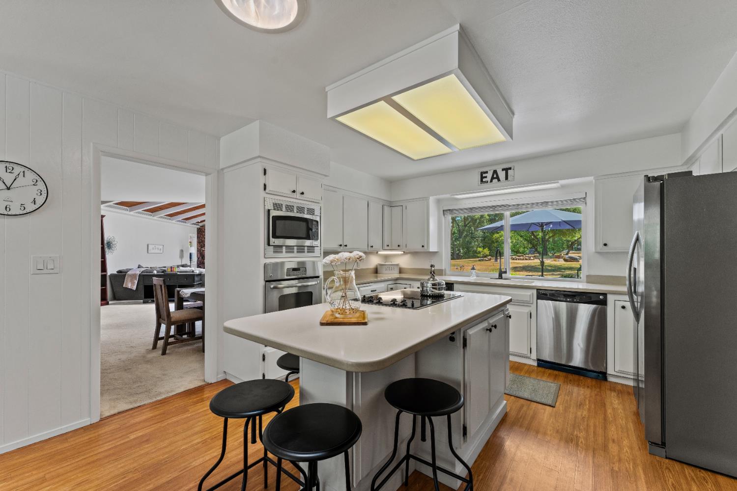 Oak Knoll Drive, Granite Bay, California image 9
