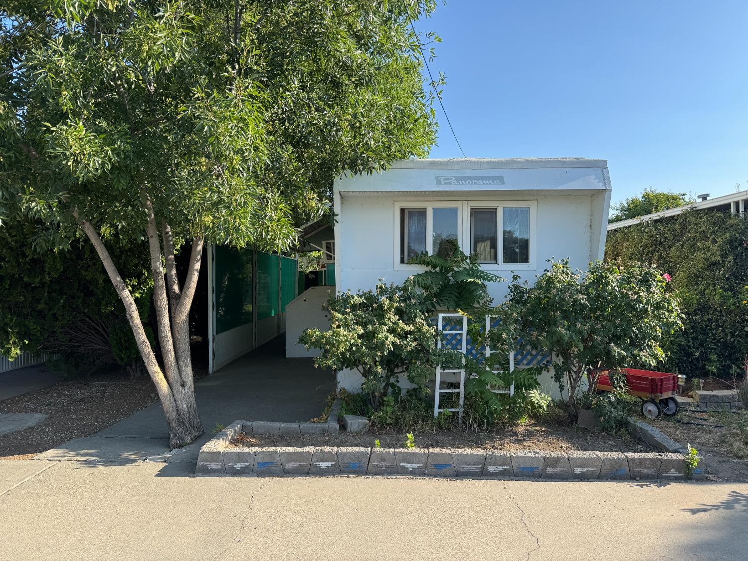 Detail Gallery Image 1 of 7 For 1450 Lake Ave 6, Colusa,  CA 95932 - 1 Beds | 1 Baths
