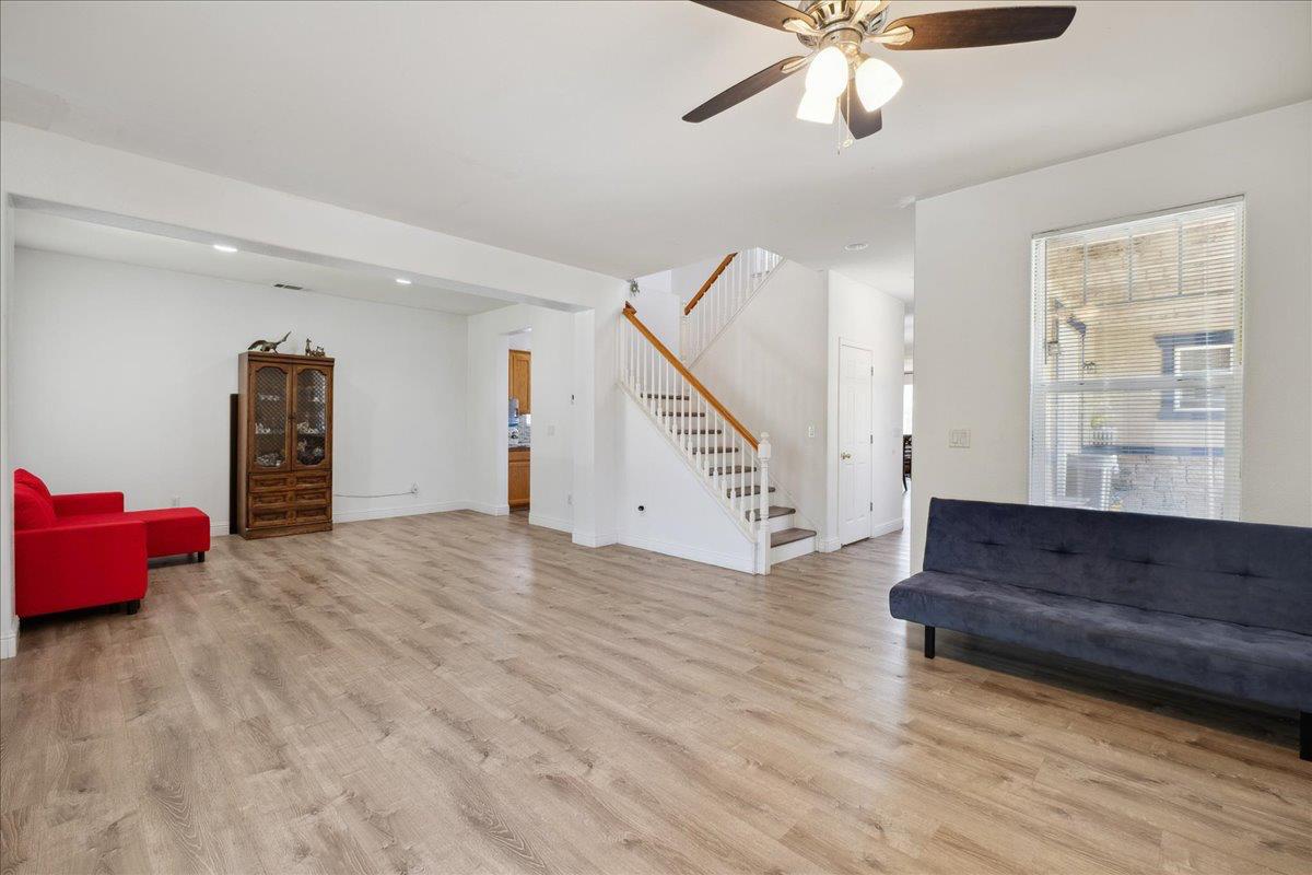 Sutter Creek Court, Patterson, California image 9