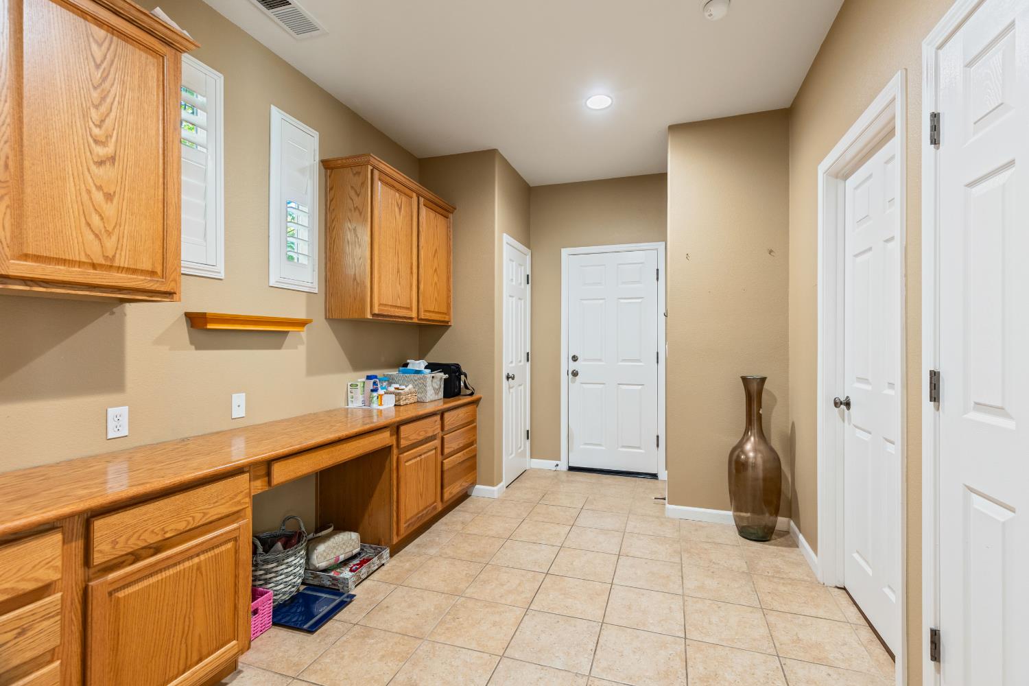 Southbridge Circle, Lincoln, California image 21