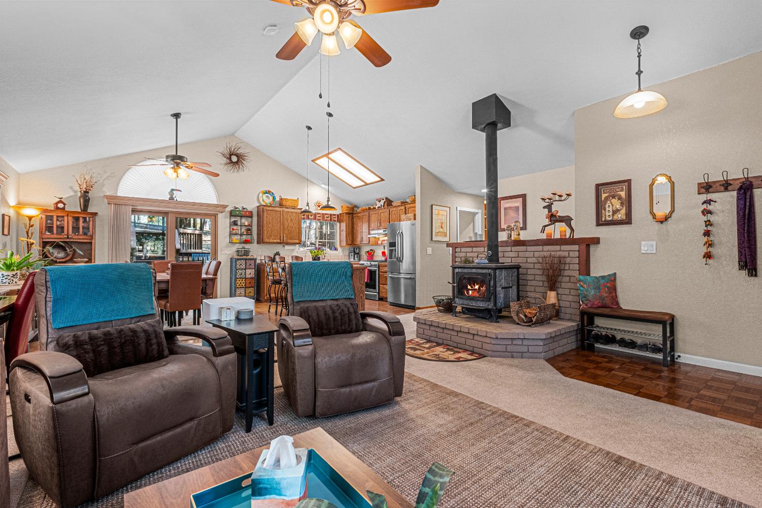 Detail Gallery Image 14 of 69 For 5555 Poppy Rd, Pollock Pines,  CA 95726 - 3 Beds | 2 Baths