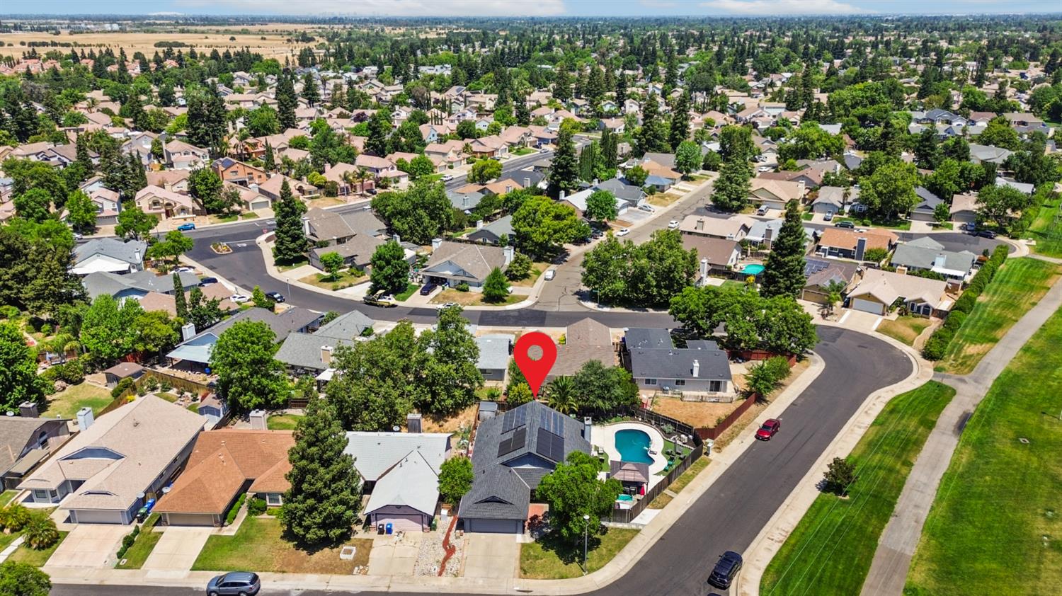 Misty Meadow Way, Elk Grove, California image 39