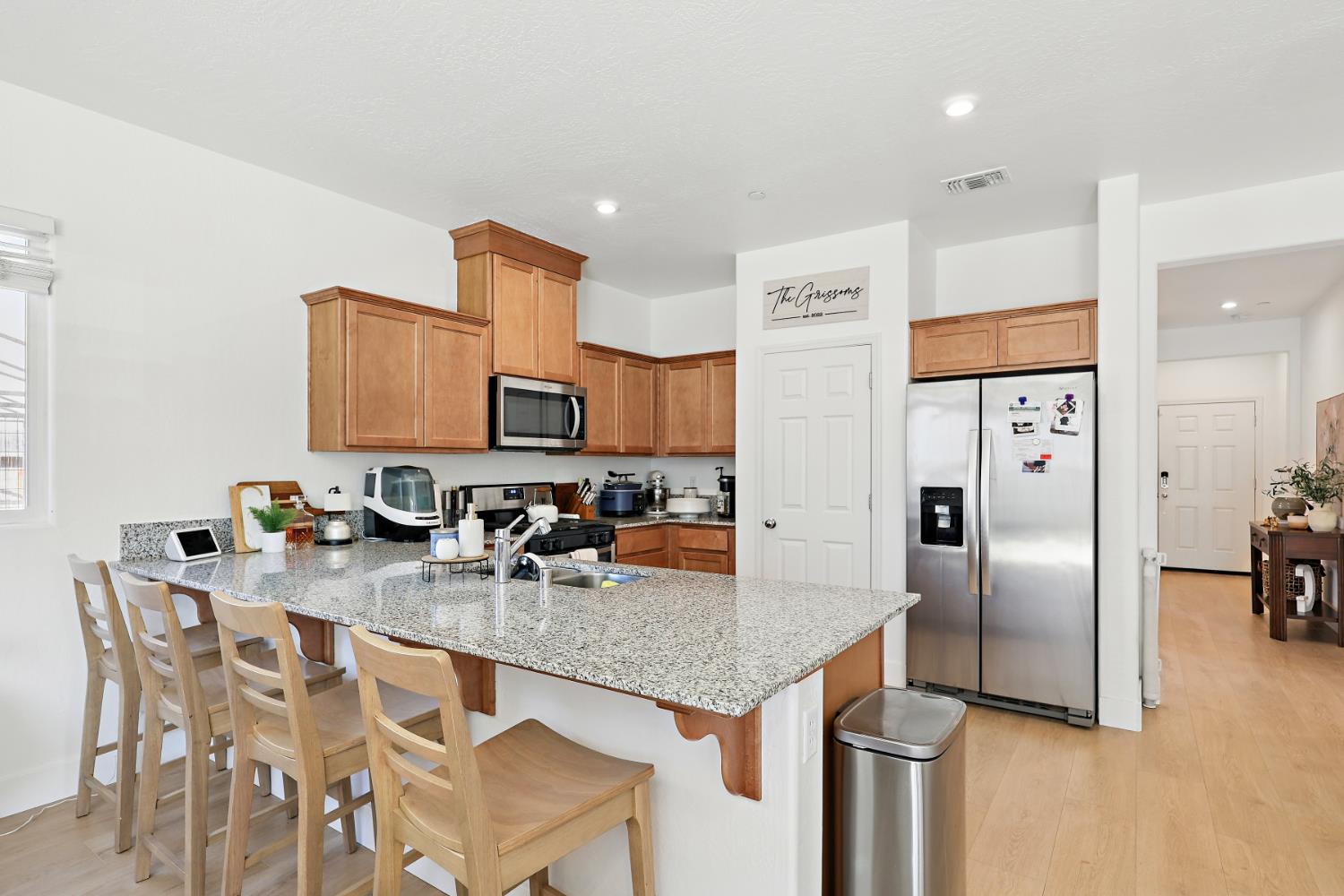Alma Court, Chowchilla, California image 7