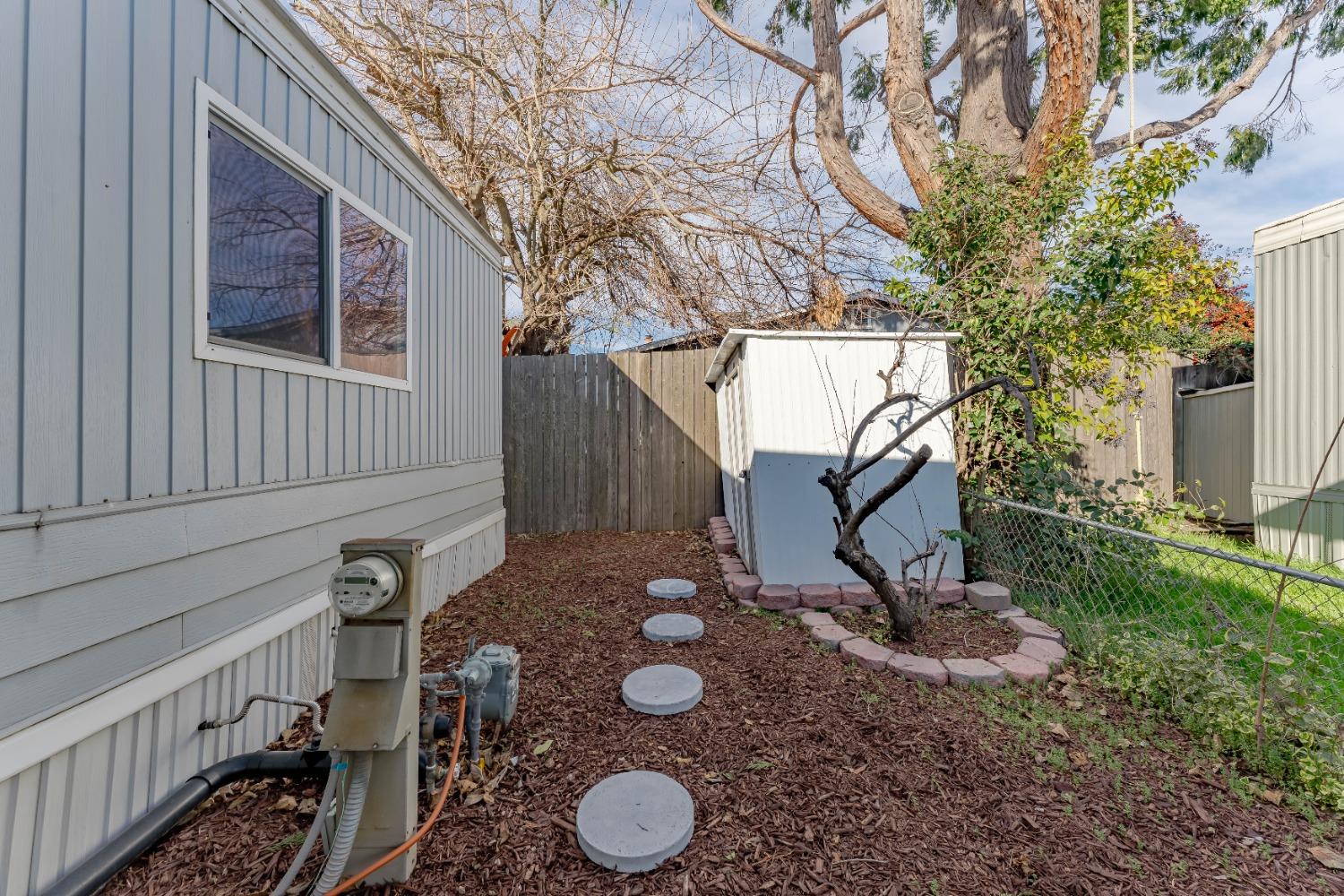 Detail Gallery Image 7 of 20 For 5040 Jackson St 54, North Highlands,  CA 95660 - 3 Beds | 2 Baths