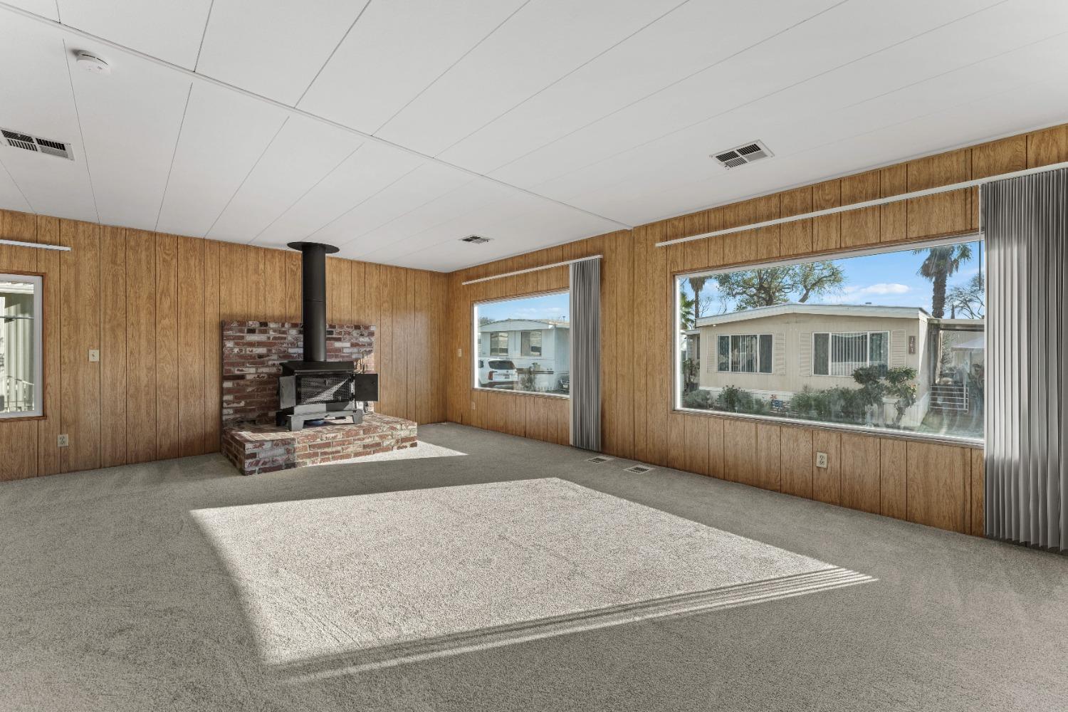Detail Gallery Image 8 of 20 For 5040 Jackson St 54, North Highlands,  CA 95660 - 3 Beds | 2 Baths