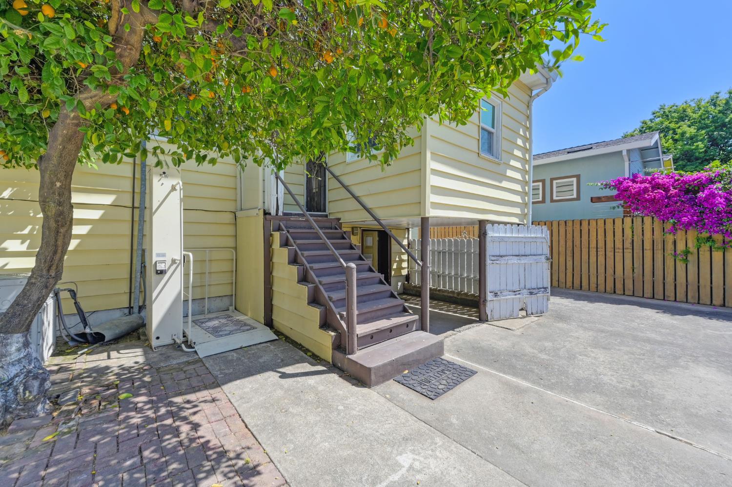 9th Avenue, Sacramento, California image 34